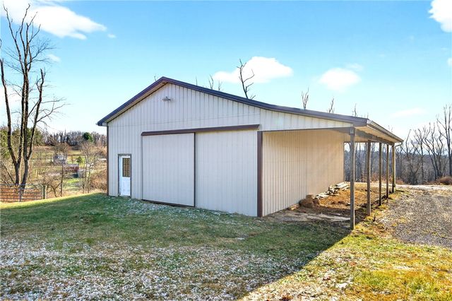 582 Green Valley Road, Nottingham, PA 15330