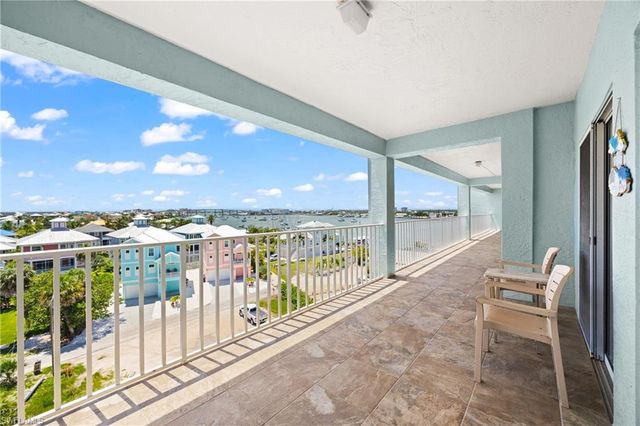 345 Mango ST 605, Fort Myers Beach, FL 33931