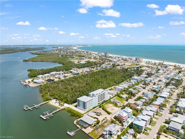 345 Mango ST 605, Fort Myers Beach, FL 33931