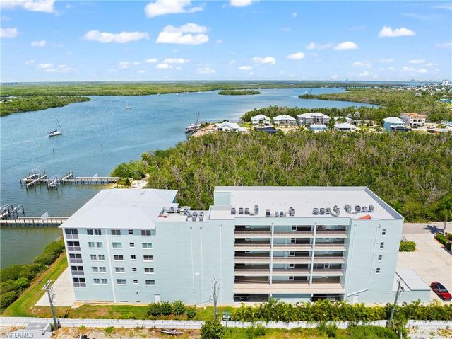 345 Mango ST 605, Fort Myers Beach, FL 33931