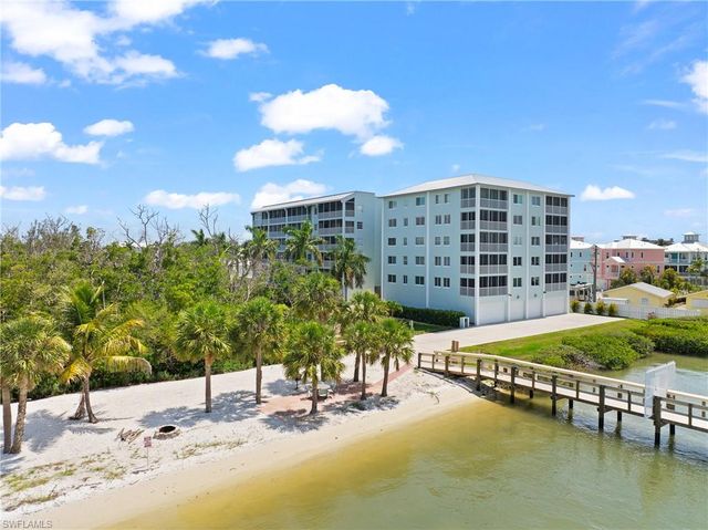 345 Mango ST 605, Fort Myers Beach, FL 33931