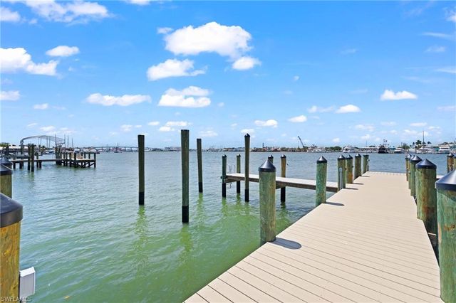 345 Mango ST 605, Fort Myers Beach, FL 33931