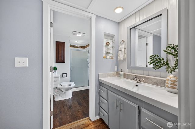 2307 SW 323rd ST, Federal Way, WA 98023