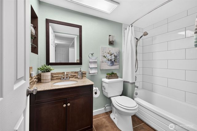 2307 SW 323rd ST, Federal Way, WA 98023