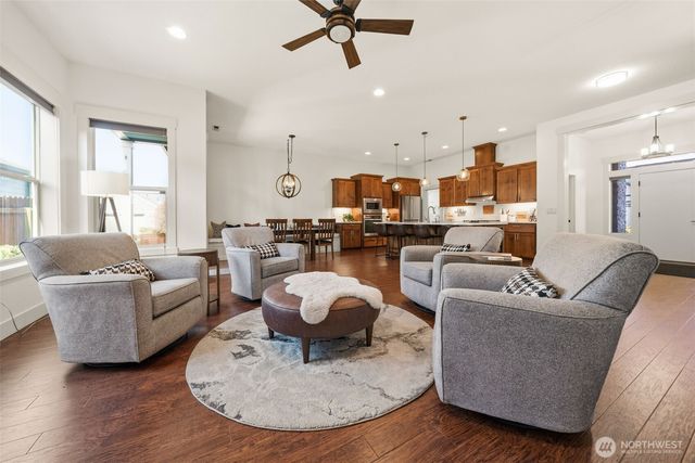 2501 NW 151st Way, Vancouver, WA 98685