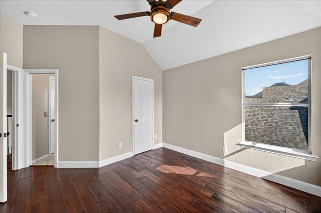 3102 Southwood Drive, Highland Village, TX 75077
