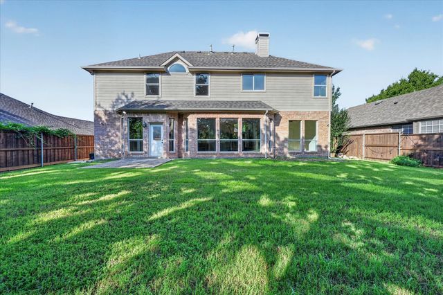 3102 Southwood Drive, Highland Village, TX 75077