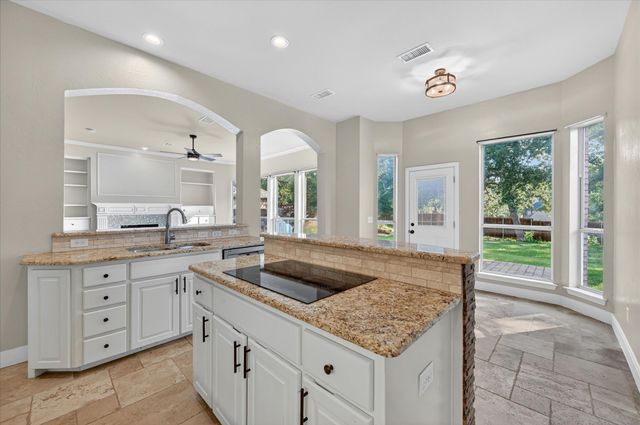3102 Southwood Drive, Highland Village, TX 75077