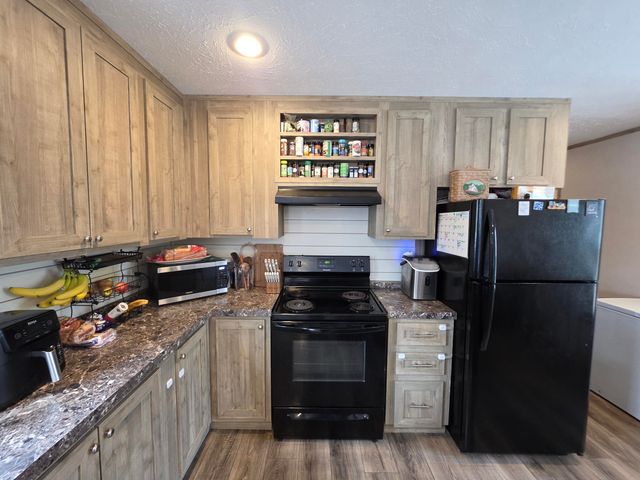 884 Holly Grove Road, Corbin, KY 40701