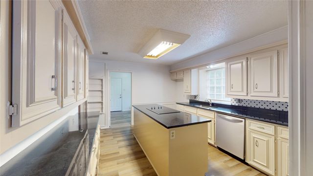 1708 Jennifer Circle, Corsicana, TX 75110