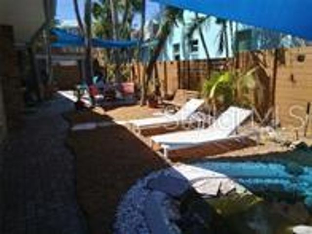 2802 PASS A GRILLE WAY 2, St Petersburg, FL 33706
