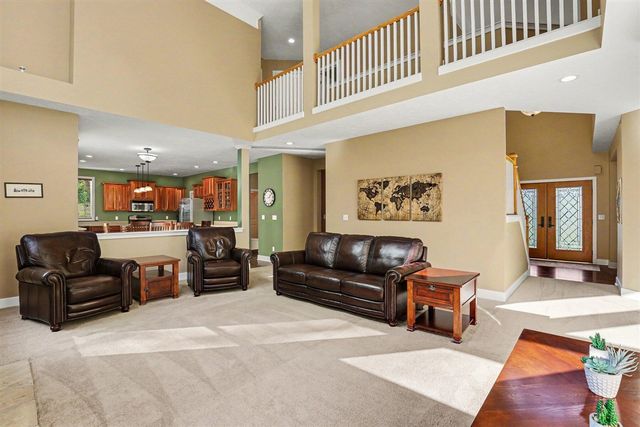 7342 Silver Meadow Drive, Rockford, MI 49341