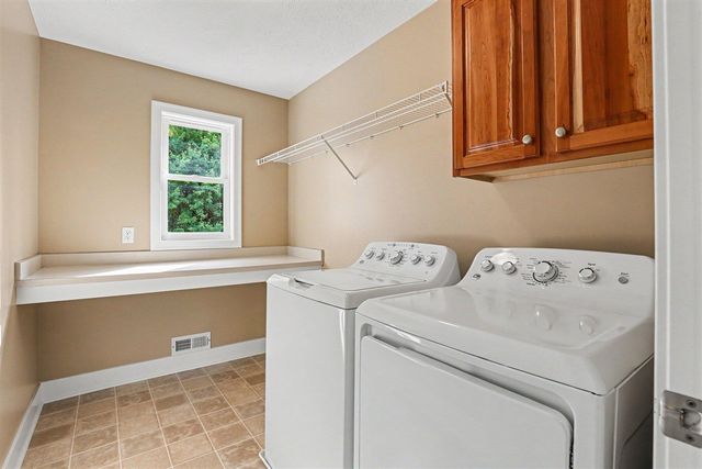 7342 Silver Meadow Drive, Rockford, MI 49341