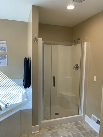 7342 Silver Meadow Drive, Rockford, MI 49341