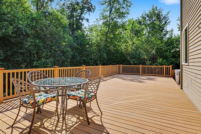 7342 Silver Meadow Drive, Rockford, MI 49341