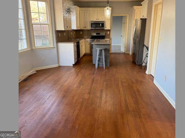 4102 Sweetwater Falls, Ellenwood, GA 30294