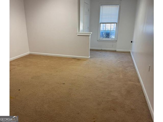 4102 Sweetwater Falls, Ellenwood, GA 30294