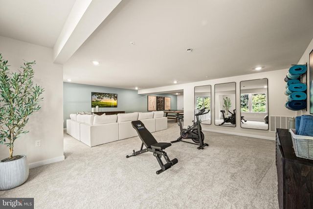 555 ARROWGRASS LN, New Castle, DE 19720