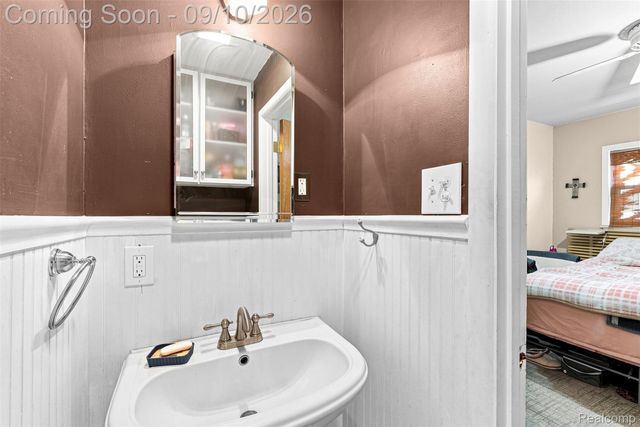 5337 Seymour Road, Swartz Creek, MI 48473