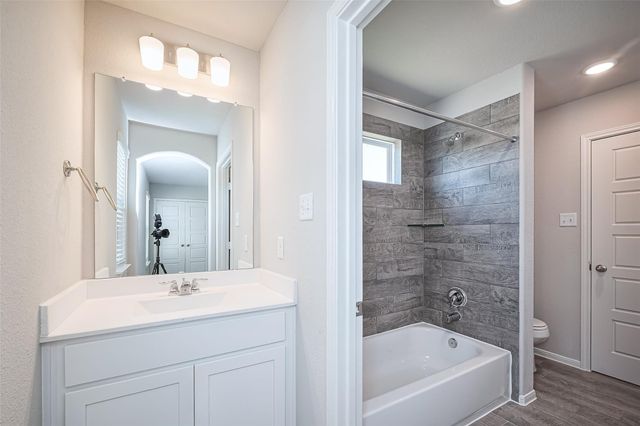 750 Marion Place Drive, Dayton, TX 77535