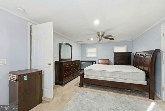 24 CEMETERY RD, North East, MD 21901