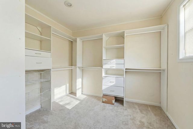 24 CEMETERY RD, North East, MD 21901