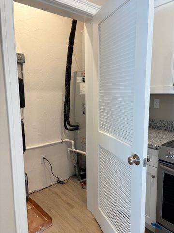 2 S Spooner St 4, Plymouth, MA 02360