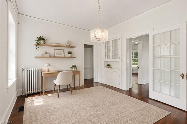 906 W Market Street B1, Greensboro, NC 27401