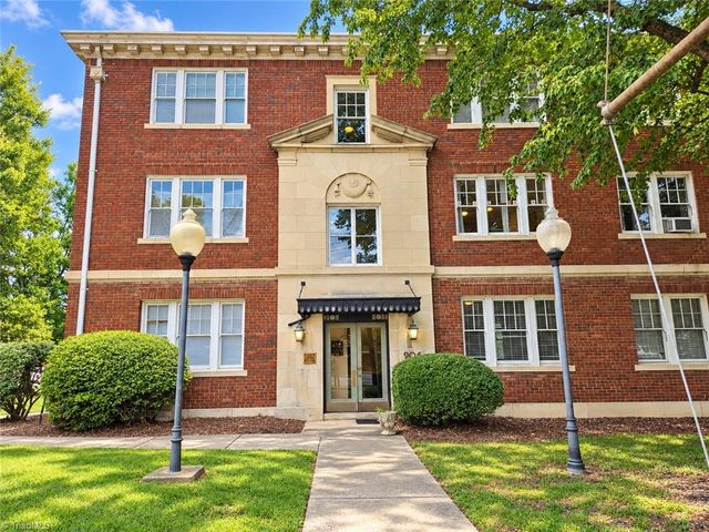906 W Market Street B1, Greensboro, NC 27401