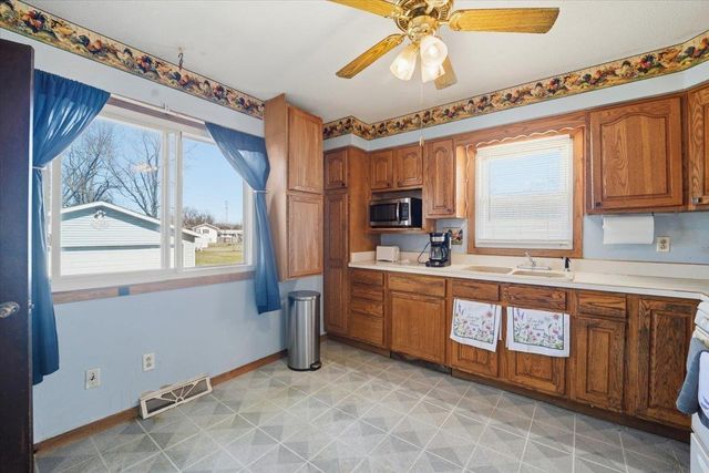 237 Wema Avenue, Evansdale, IA 50707