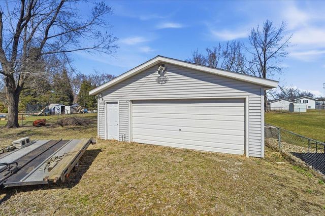 237 Wema Avenue, Evansdale, IA 50707