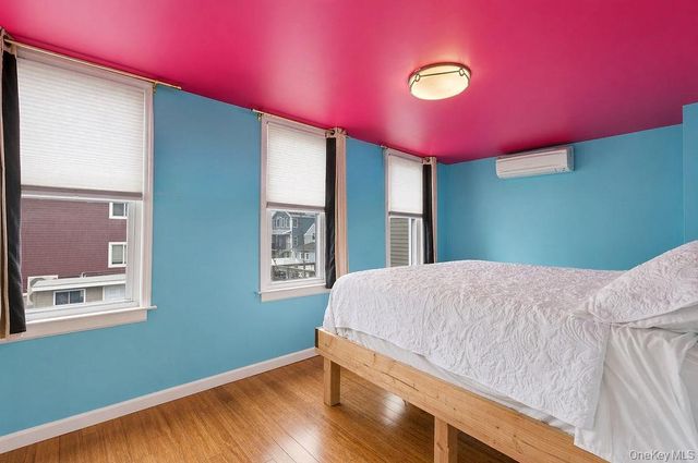 550 Cross Bay Boulevard, Broad Channel, NY 11693