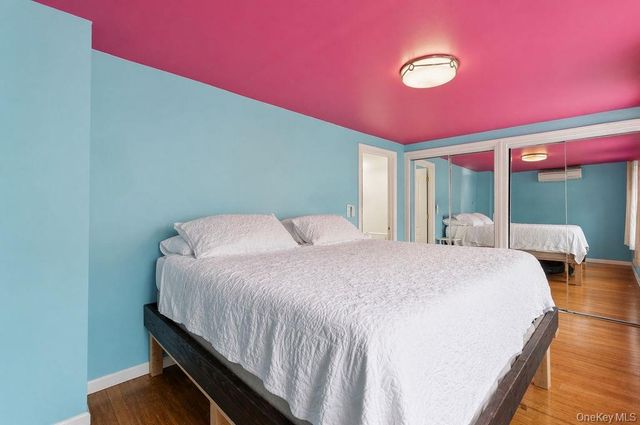 550 Cross Bay Boulevard, Broad Channel, NY 11693