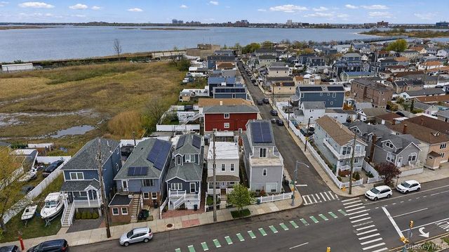 550 Cross Bay Boulevard, Broad Channel, NY 11693
