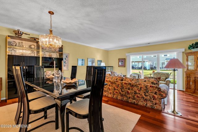 25 Steeple Chase Court, Tinton Falls, NJ 07724