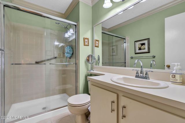25 Steeple Chase Court, Tinton Falls, NJ 07724