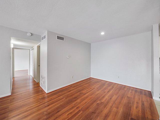 6633 W Airport Boulevard 1106, Houston, TX 77035