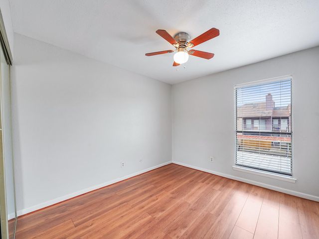 6633 W Airport Boulevard 1106, Houston, TX 77035