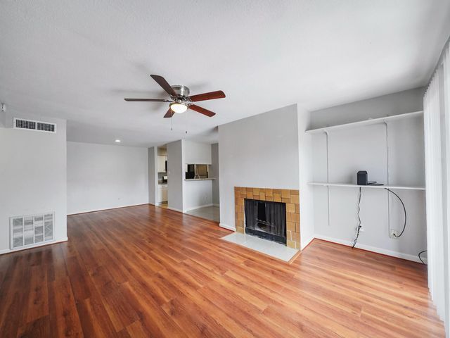 6633 W Airport Boulevard 1106, Houston, TX 77035