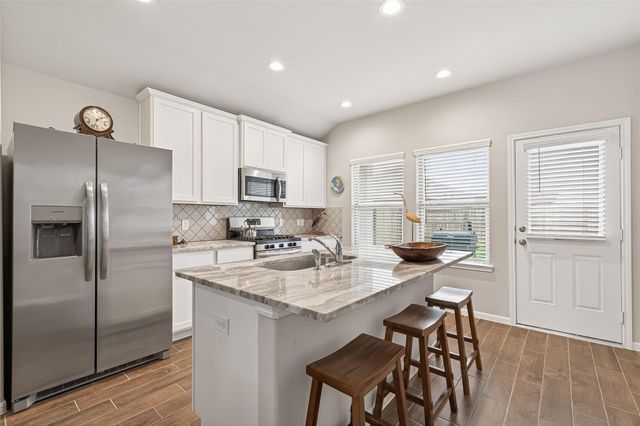 13306 Dalvay Beach Drive, Texas City, TX 77568