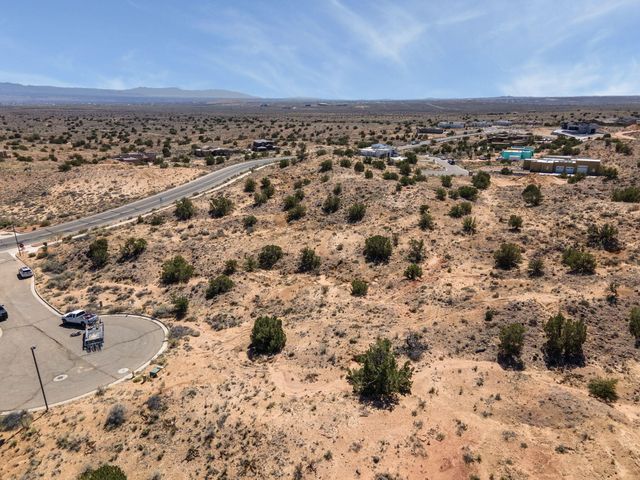 2305 Desert Marigold Road NE, Rio Rancho, NM 87144