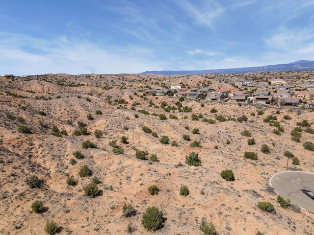 2305 Desert Marigold Road NE, Rio Rancho, NM 87144
