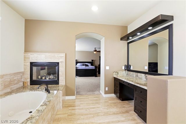 39 Perennial Border Court, Las Vegas, NV 89148