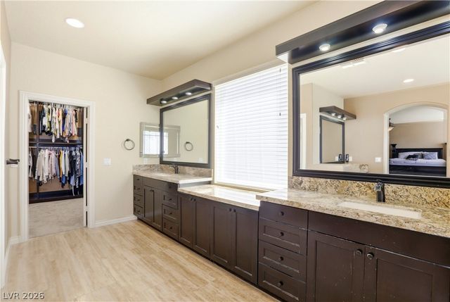 39 Perennial Border Court, Las Vegas, NV 89148