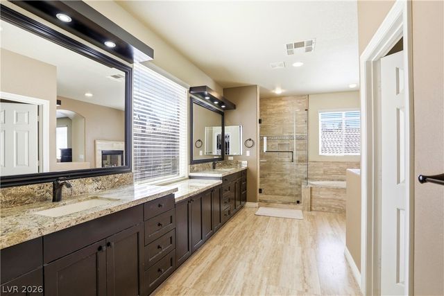 39 Perennial Border Court, Las Vegas, NV 89148