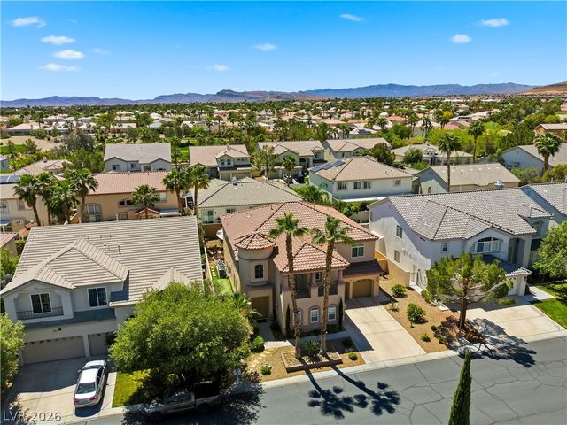 39 Perennial Border Court, Las Vegas, NV 89148