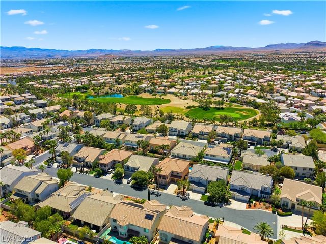 39 Perennial Border Court, Las Vegas, NV 89148