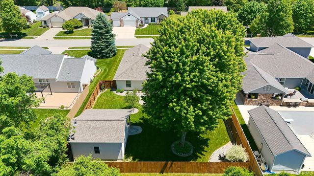 16217 Fleetwood Court, Huntertown, IN 46748