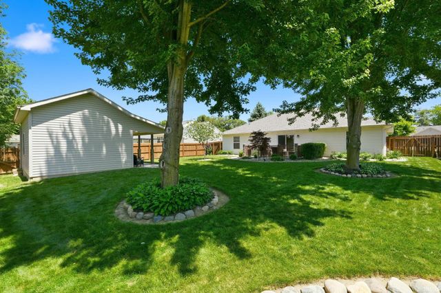 16217 Fleetwood Court, Huntertown, IN 46748