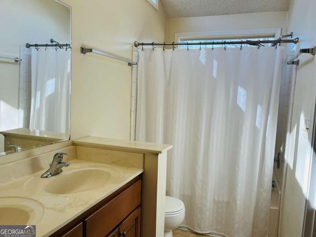 155 Woodstream Drive, Newnan, GA 30265